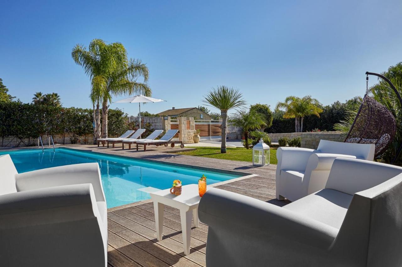 Villa Giame - Heated Pool, Beach At 350M Pozzallo Exterior foto